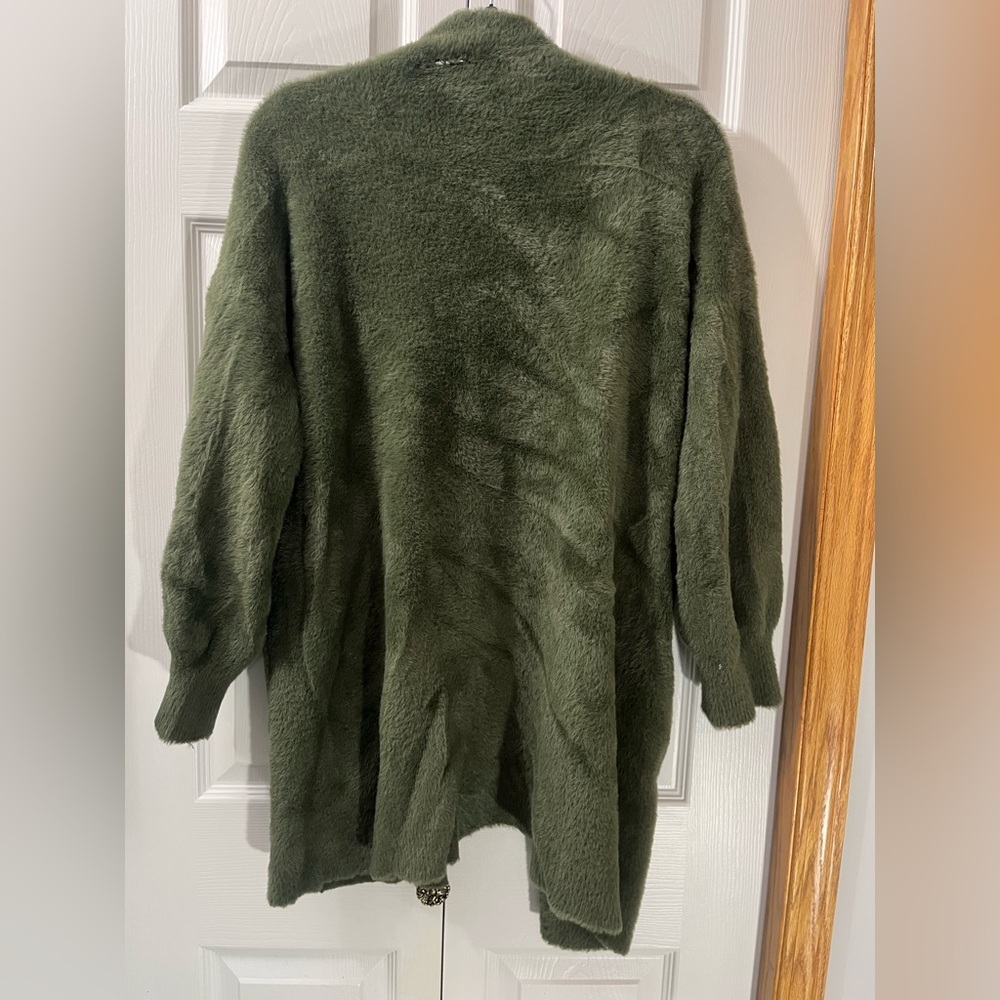 Cardigan - Picture 5 of 8